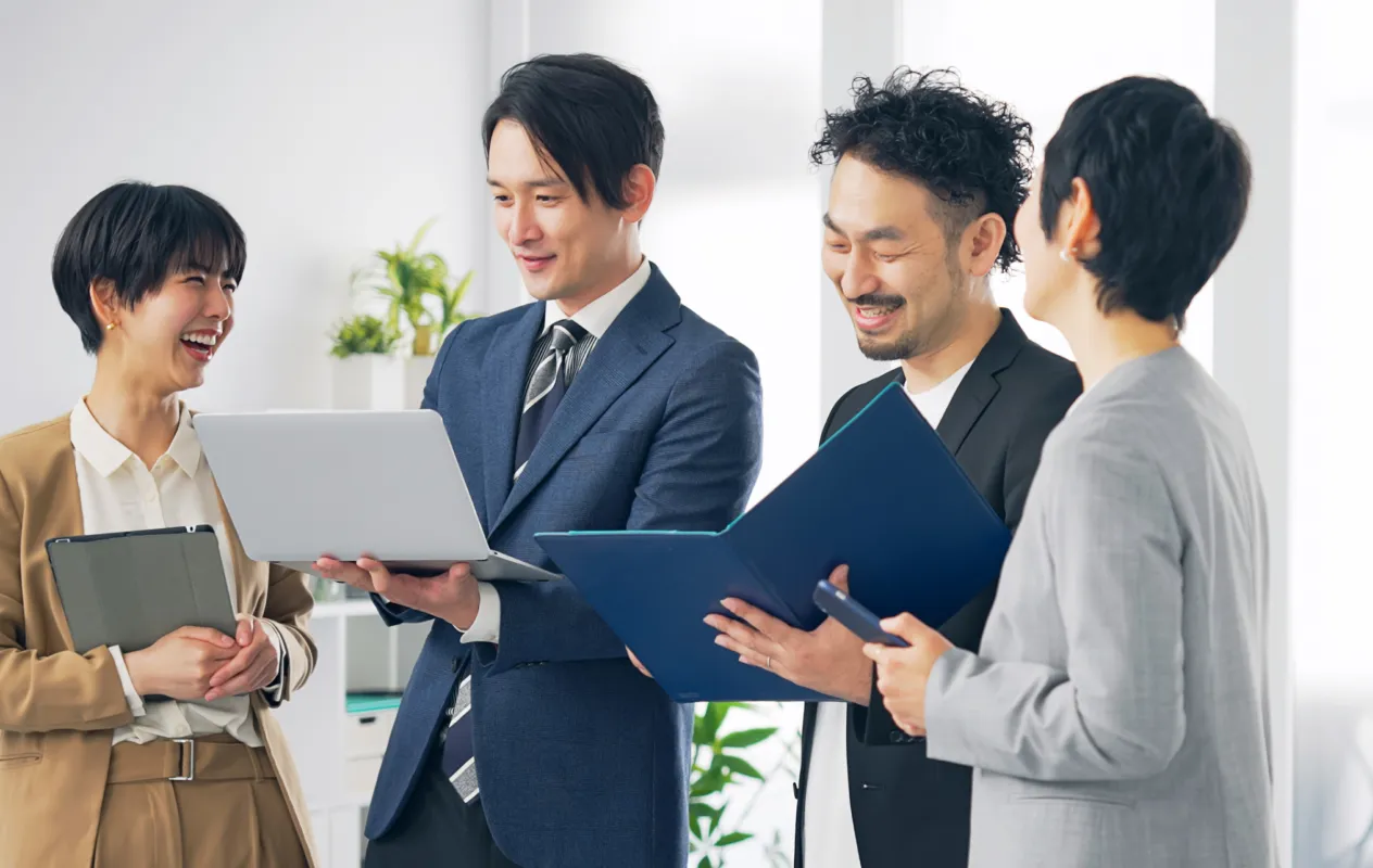 HRコンサルティング＆テクノロジー