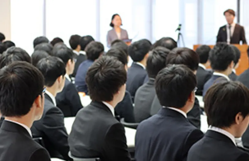 ・入社式